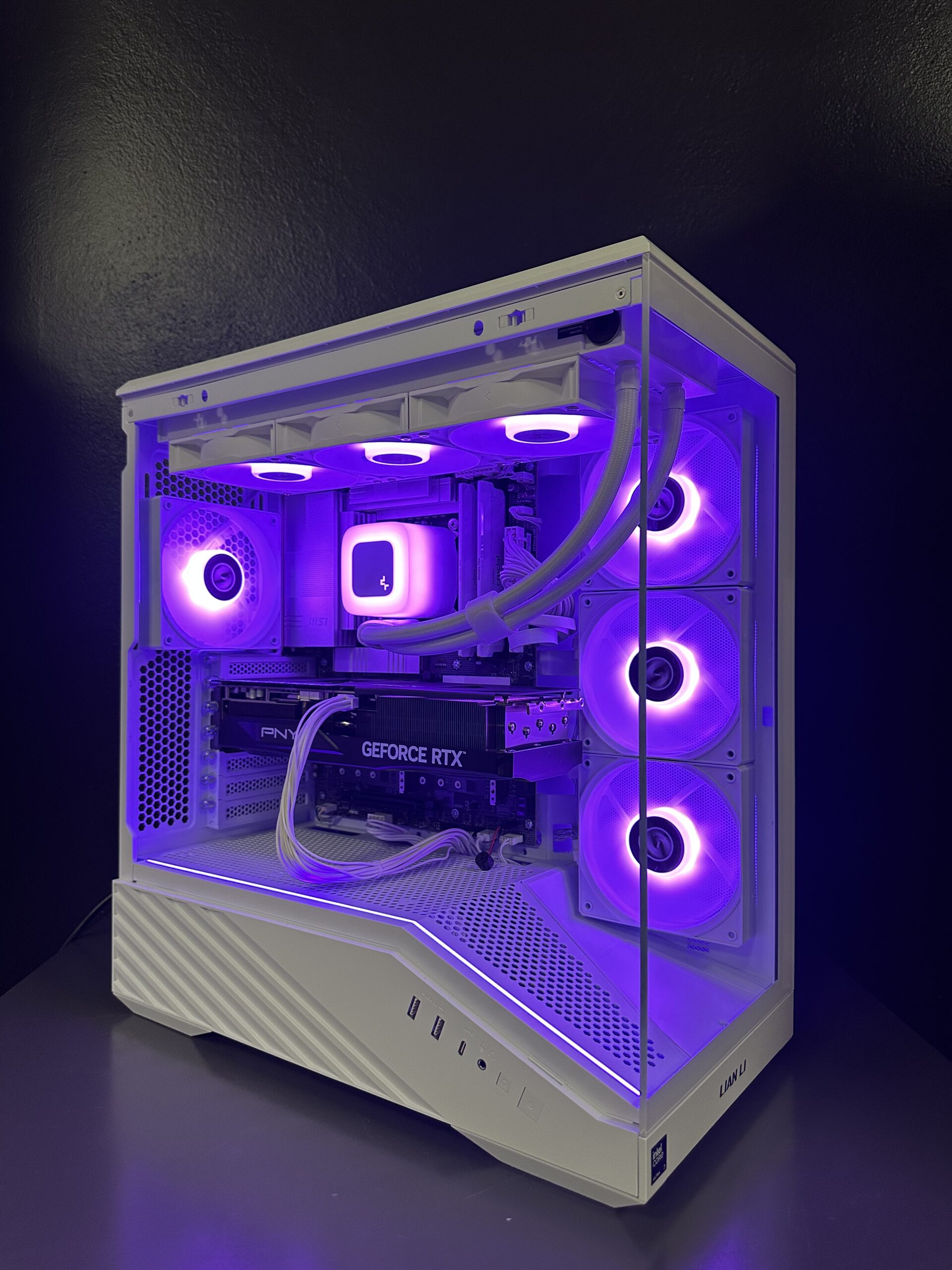 PC Gaming VECTOR (Intel Core Ultra 7 265KF 20 core, 32 GB, RTX 5070 12GB / 5070 Ti 16GB, 1TB, WiFi) - immagine 3