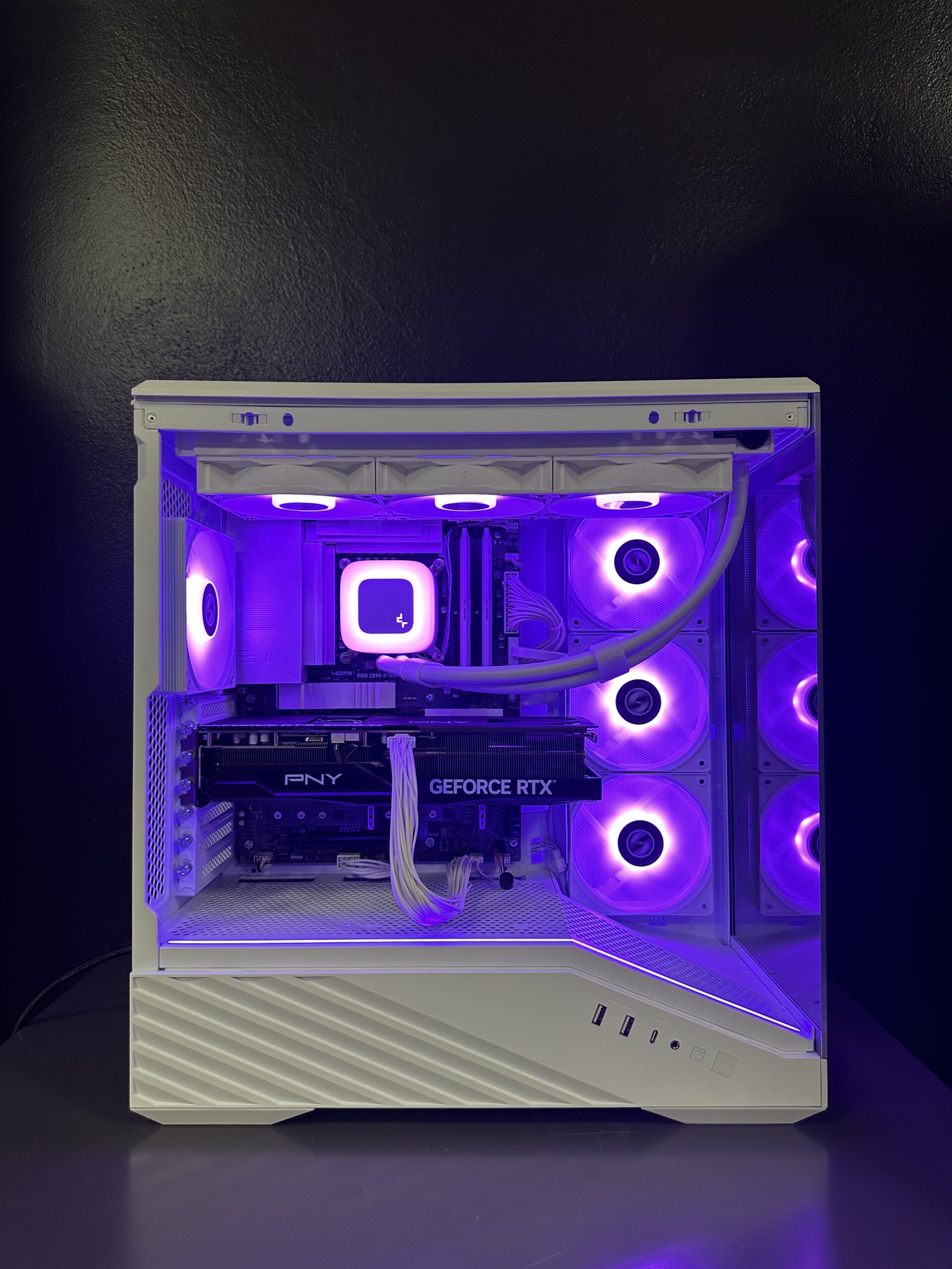 PC Gaming VECTOR (Intel Core Ultra 7 265KF 20 core, 32 GB, RTX 5070 12GB / 5070 Ti 16GB, 1TB, WiFi) - immagine 4